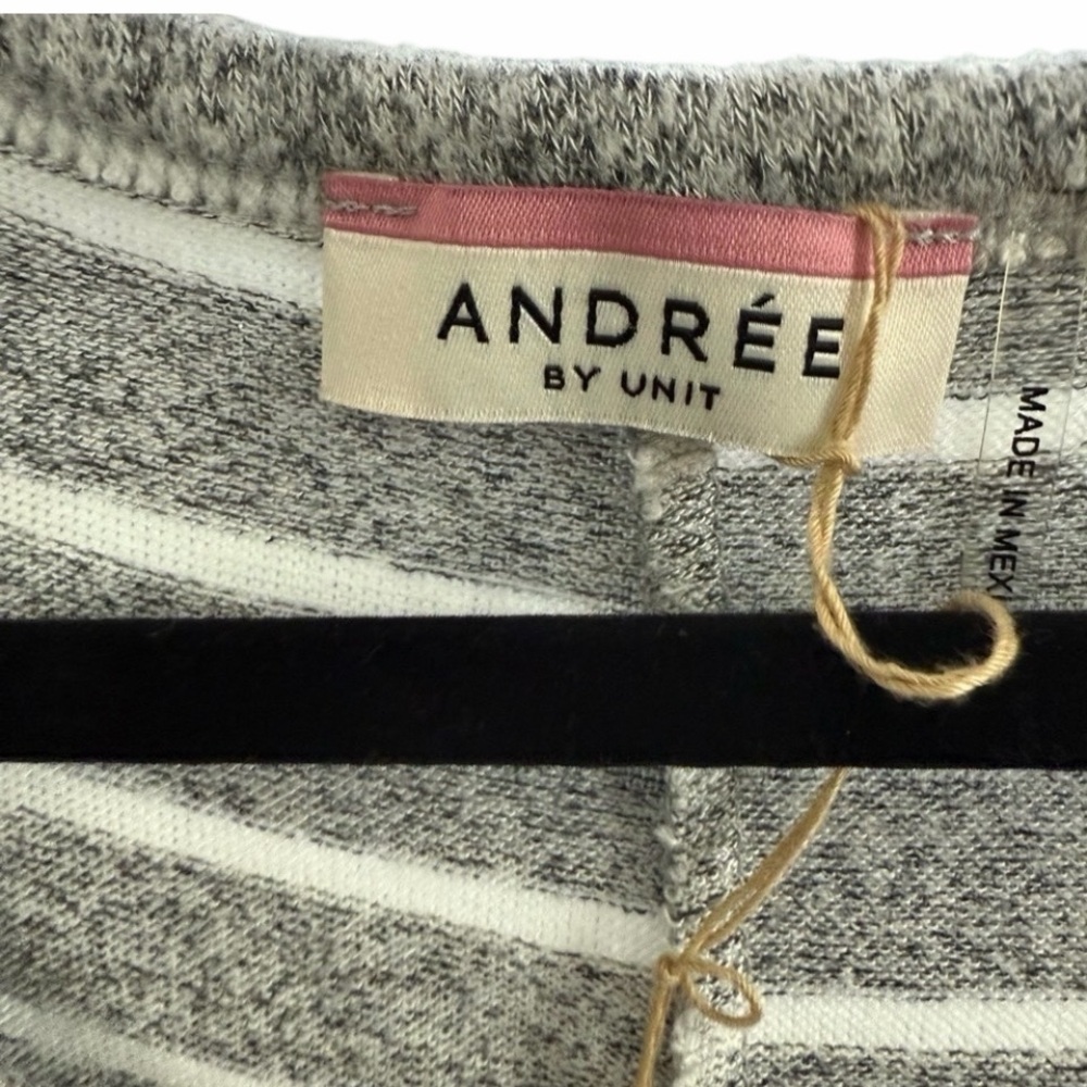Andrée by Unit Heather Gray and White Knit Top PTP 40 - Picture 7 of 8